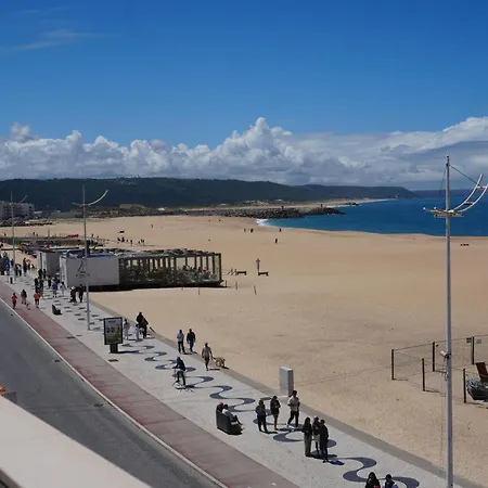 Quebra-mar Apartmán Nazaré