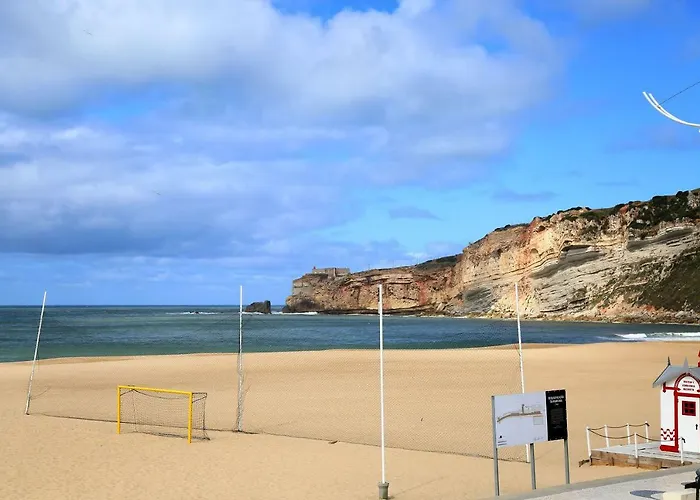 Daire Quebra-mar Nazaré